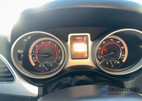 2016 Dodge Journey Sxt z USA, uszkodzony, nr VIN 3C4PDDBG1GT247349